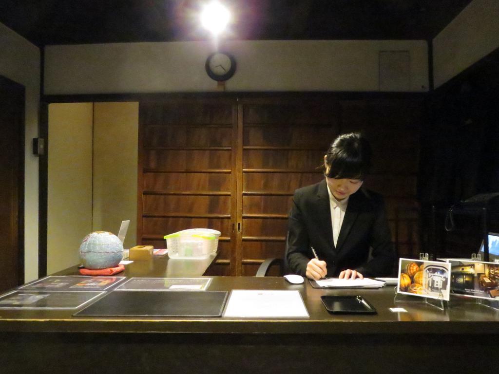 Haruya Higashiyama Hostel เกียวโต ภายนอก รูปภาพ